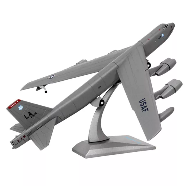 1/200 American B-52 Strategic Bomber Die-cast Scale model