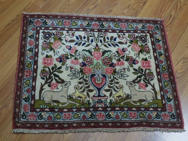 VINTAGE TURKISH HAND MADE HUNTING ANATOLIAN VILLAGE MADE RUG 2x2.8 Ft