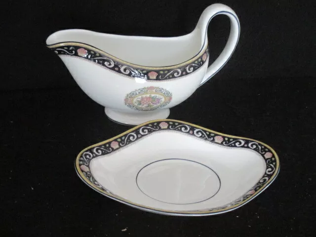 Wedgwood Muster W4472 'Runnymede' Sossenboot Und Ständer (Dunkelblau) 1. 3