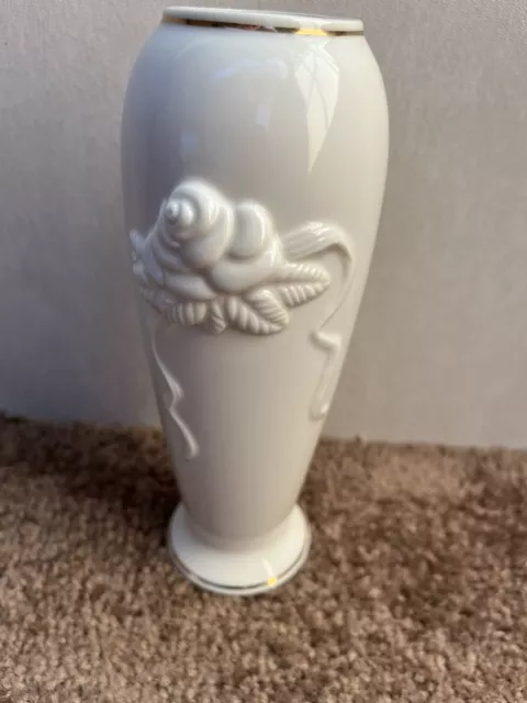 Lenox Rose Blossom Bud Vase Ivory Porcelain 24k Gold Trim 7.5”