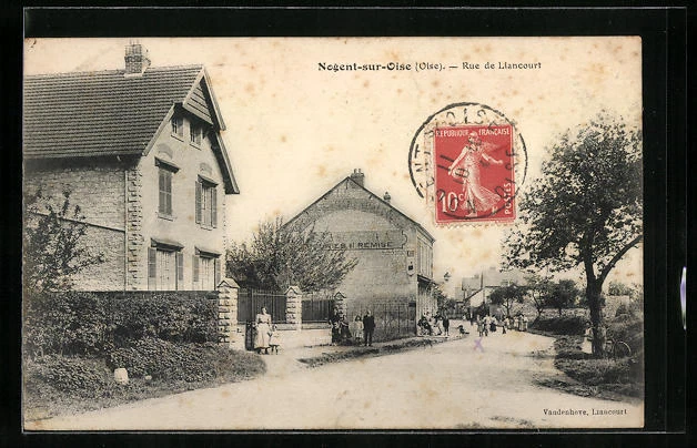 CPA Nogent-sur-Oise, Rue de Liancourt 1911