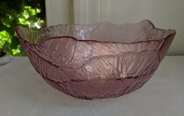 Dalzell Viking Clear Pink Cabbage / Lettuce Textured Punch / Serving Bowl 13"