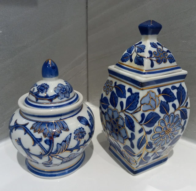 Japanischer Stil Porzellan Urnentöpfe mit Deckel Set zweier Blau Weißgold Blumenmuster