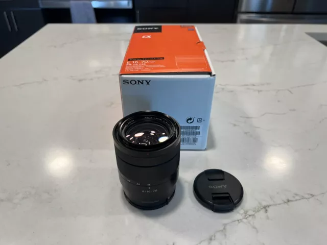 Sony Vario 16-70mm F/4 ZA OSS Lens Mint w/ Original Box & Zeiss Filter SEL1670Z