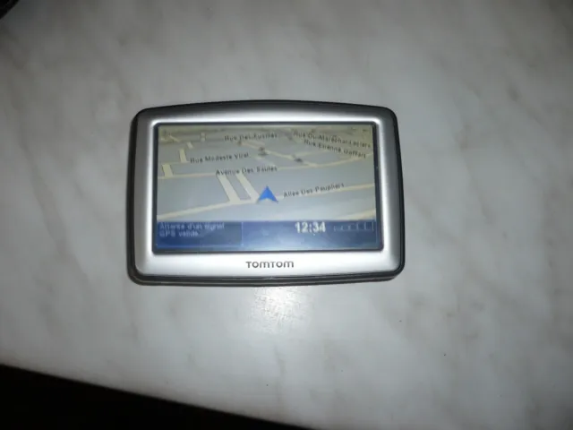 GPS TomTom XL Classic France carte mai 2023 radars avril 2024