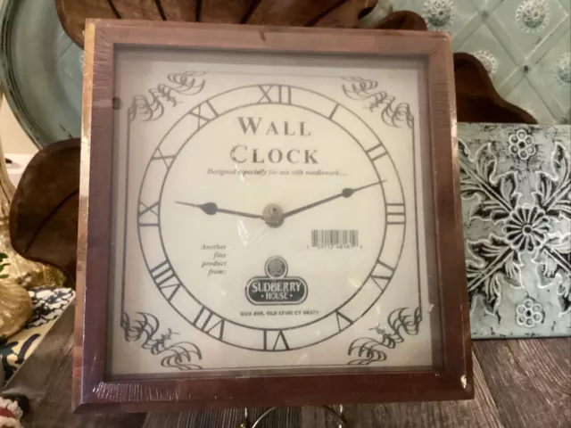 Sudberry House 9-1/4" cuadrado de madera kit de reloj de pared para costura nuevo en paquete