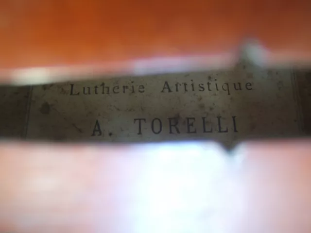 ancien violon MIRECOURT luthier A TORELLI archet et son étui a restaurer 2