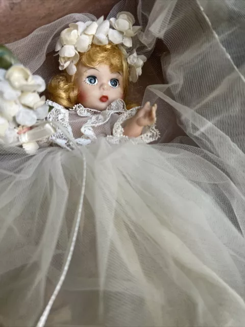 Vintage 8” Madame Alexander Blonde Bride Doll - #0735 In Box W Tags