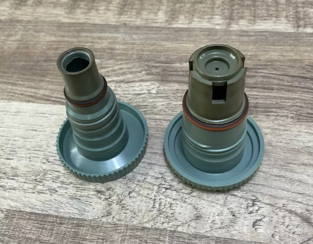 https://www.picclickimg.com/rngAAOSwfyxlRFZq/Genuine-Replacement-Aladdin-Stanley-Thermos-Stopper-2-Piece.webp
