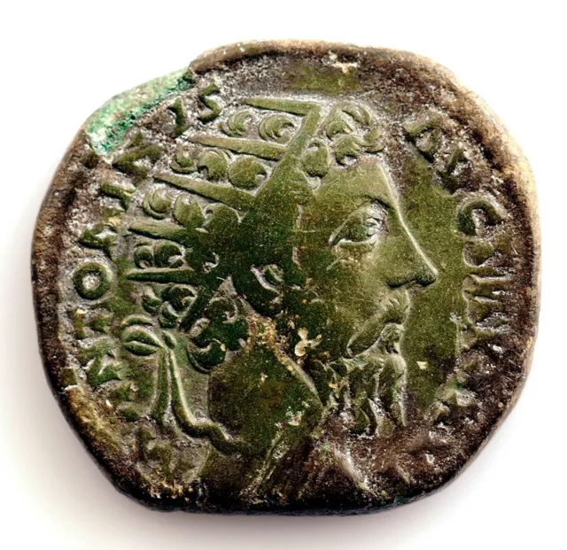 Imperio romano. Marco Aurelio. Dupondio 171-172 d.C. Cobre 9.9 g. ESCASA.