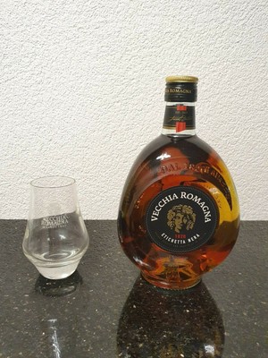 VECCHIA ROMAGNA BRANDY mit Glas EUR 5,00 PicClick DE