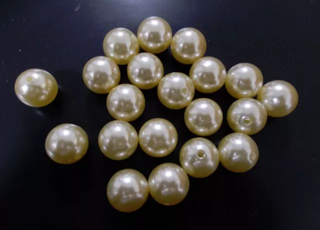 90pcs 14mm Acrylic Faux Imitation Pearl Round Beads CHAMPAGNE IVORY Wedding M32