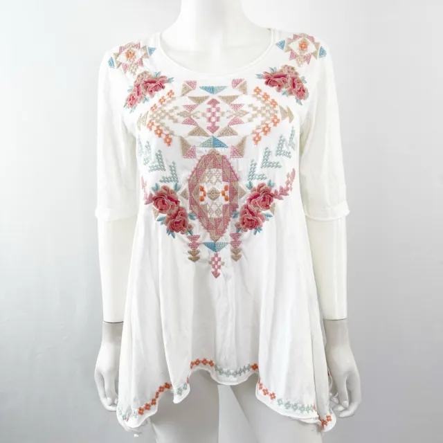 Johnny Was White Boho Embroidered T-Shirt Tunic Top Size S Half Sleeves