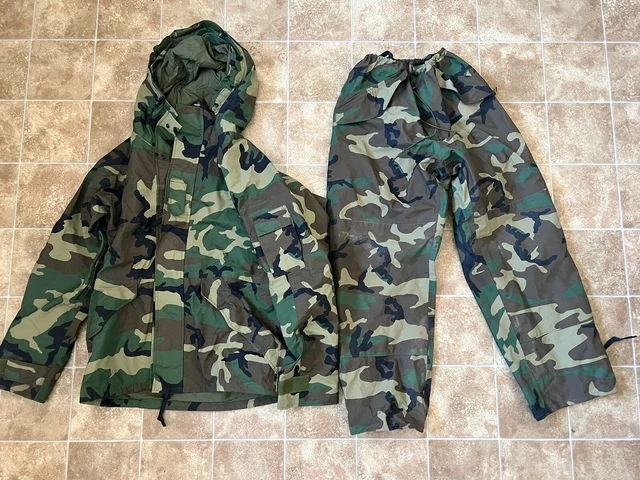 US Army Goretex Mens Medium Regular Woodland SET Camo  ECWCS Cold Weather - GOOD