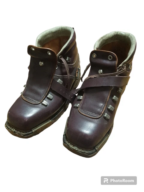 Antike Schuhe   Leder