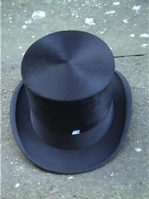 Cappello top di seta nero Continental Prima Qualitat grande taglia 7 1/8.