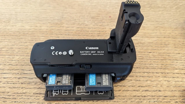Canon Battery Grip BG-E4 For Canon 5D