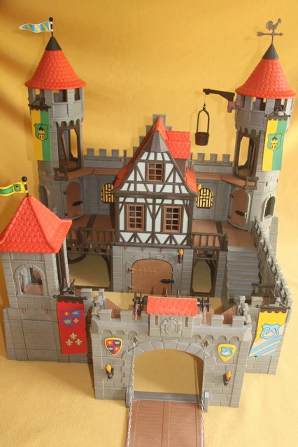 Playmobil - Playmobil Plus grand Château Fort n. 3666 - auktion