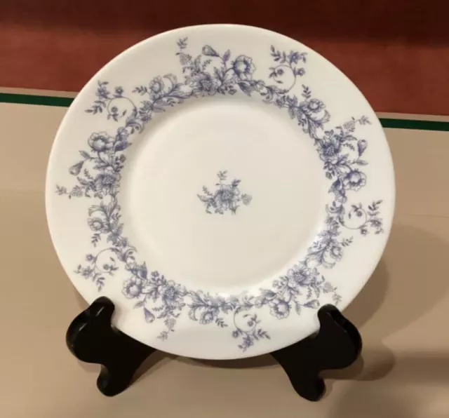 Arcopal France  Glenwood  Vintage Side Plates 7.75” Blue & White Floral set of 4