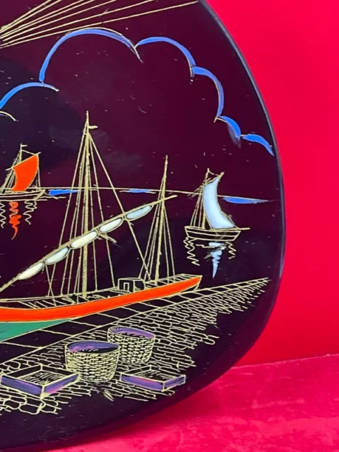 ASSIETTE NUMEROTEE PEINTE A LA MAIN EN CÉRAMIQUE DE LONGWY - Port de pêche 3