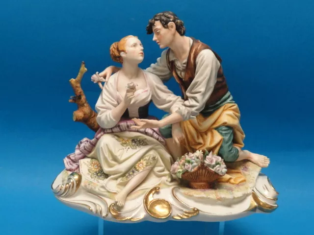 Vintage Large Elaborate Pucci Capodimonte Figurine "Lovers" * Italy 11"