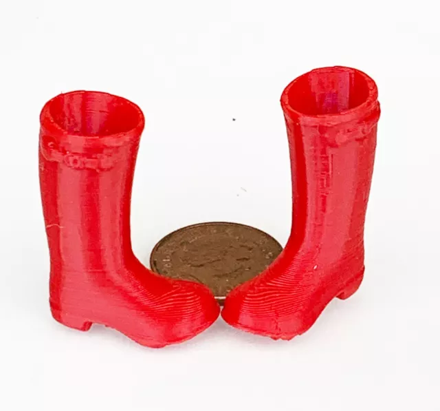 Pair Of Red Plastic Wellingtons Gum Boots Tumdee 1:12 Scale Dolls House Wellies