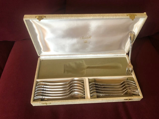 CHRISTOFLE : 12 fourchettes à gâteaux en métal argenté modèle boréal