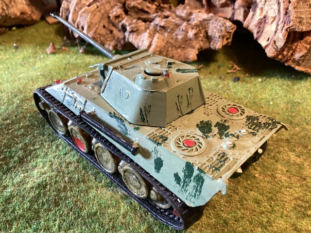 Gescha carro armato mimetico in latta a carica Germany'30