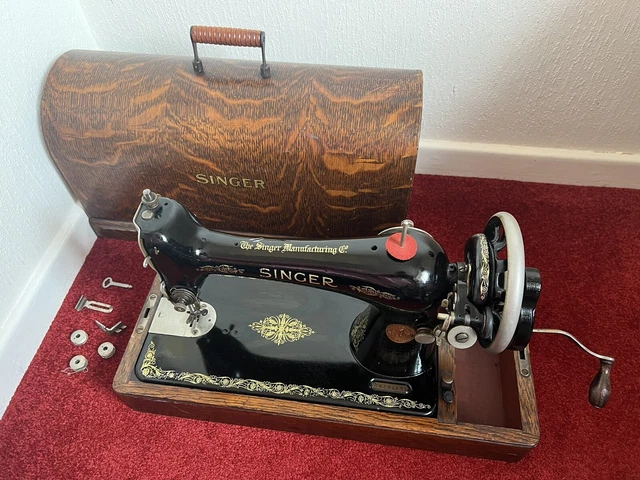 SINGER SEWING MACHINE Hand Crank with Case and Key Vintage Antique $189