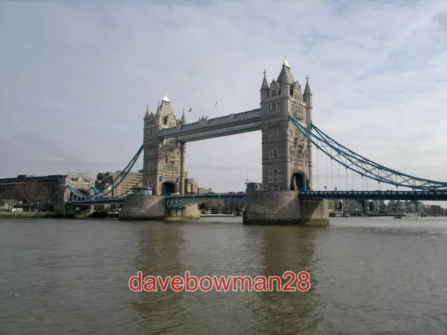 Photo  Tower Bridge London Tower Bridge And The River Thames Iconic London Scene