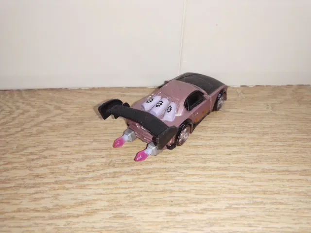 0505211 Voiture Cars disney Pixar métal Mattel boost avec flammes booster