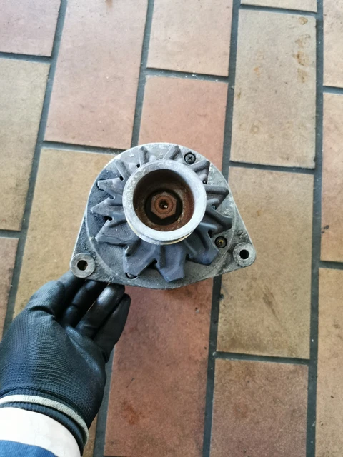 Lichtmaschine Für Mercedes-Benz E Klasse W212 Generator A0009068504 200A VALEO