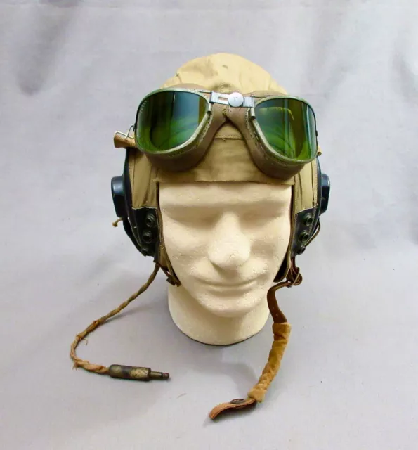WWII AN-H-15 Cotton Flight Helmet- Bates Shoe Co. -With American Optical Goggles WWII AN-H-15 Cotton Flight Helmet- Bates Shoe Co. -With American Optical Goggles