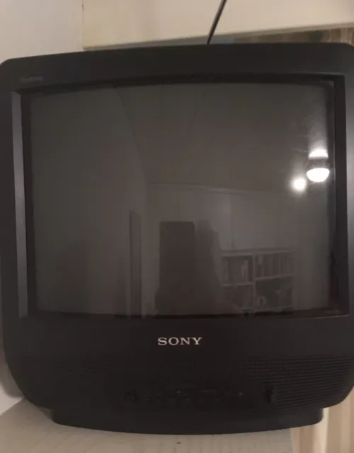 Sony Trinitron Color TV KV-M 1451D