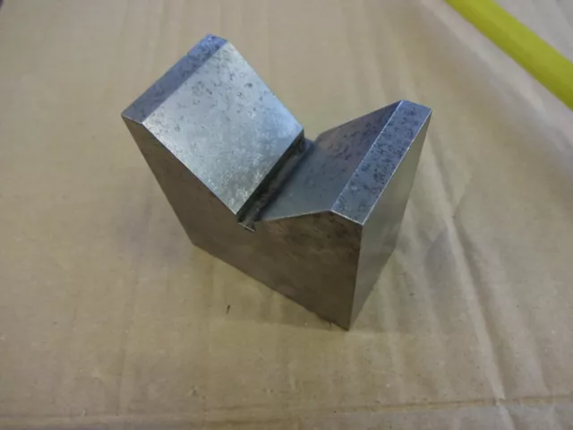 Vee block 76mm x 40mm x 75mm takes 50mm bar