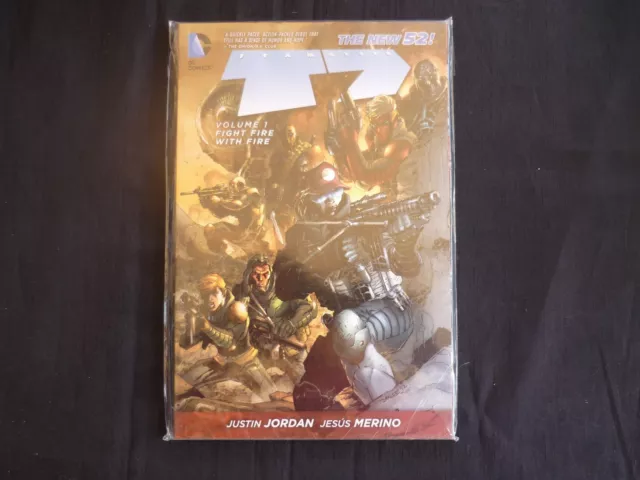 Team 7 Vol. 1: Fight Fire With Fire Softcover Graphic Novel (b8) DC