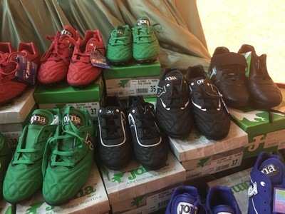 21X BOTAS FUTBOL Joma LOTE varias tallas 7€/ud lot vintage football kicks  boots EUR 149,95 - PicClick FR
