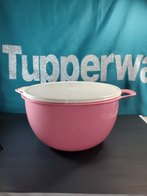 https://www.picclickimg.com/rqoAAOSw0n5lA5DQ/Tupperware-Thatsa-Bowl-42-Cup-Pink-With-Seal.webp