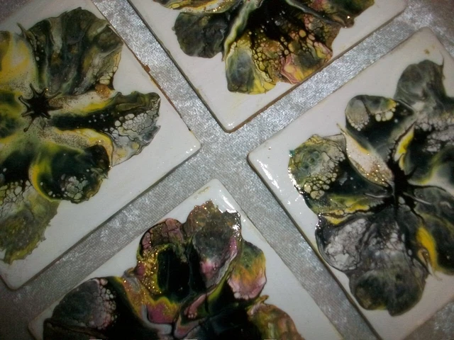 Hand Painted Abstract Flower Ceramic Art Tile Pottery Drink Coasters Carrier Set