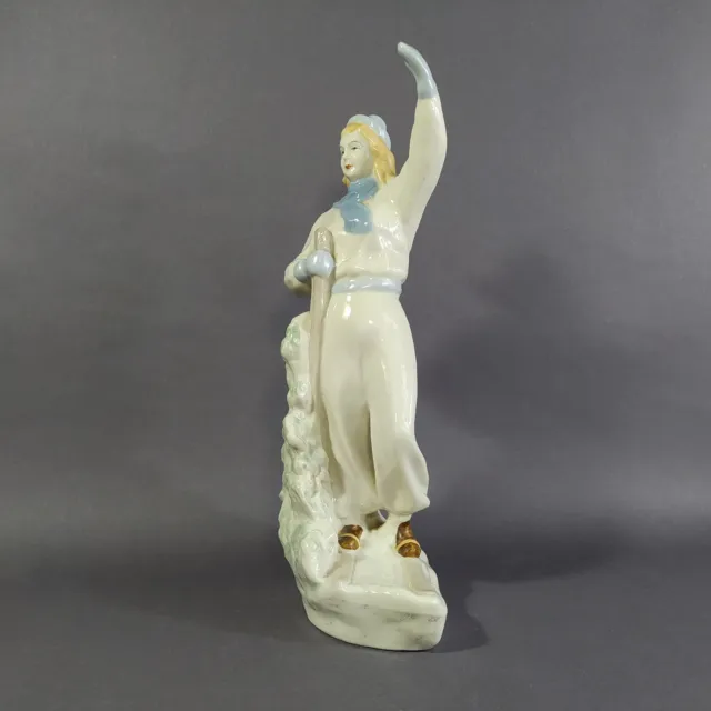 SOVIET Porcelain FIGURINE Skier SCULPTOR ZHK Polonne UKRAINIAN LOMONOSOV - RARE 2