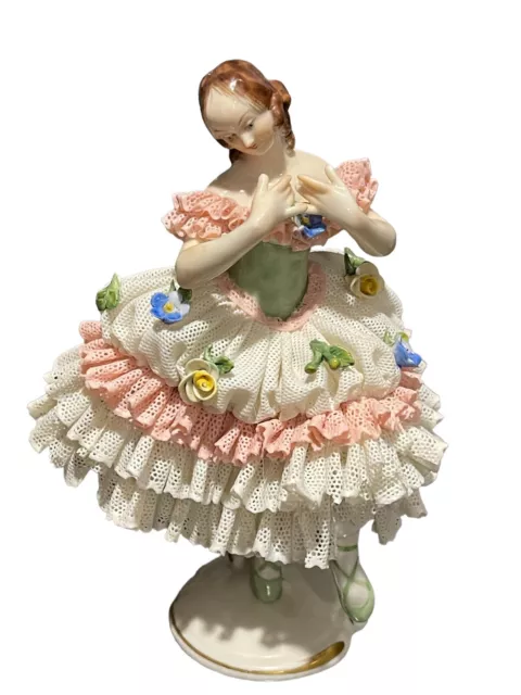 VINTAGE VOLKSTEDT DRESDEN Germany Lace Ballerina Dancer With Flowers ...