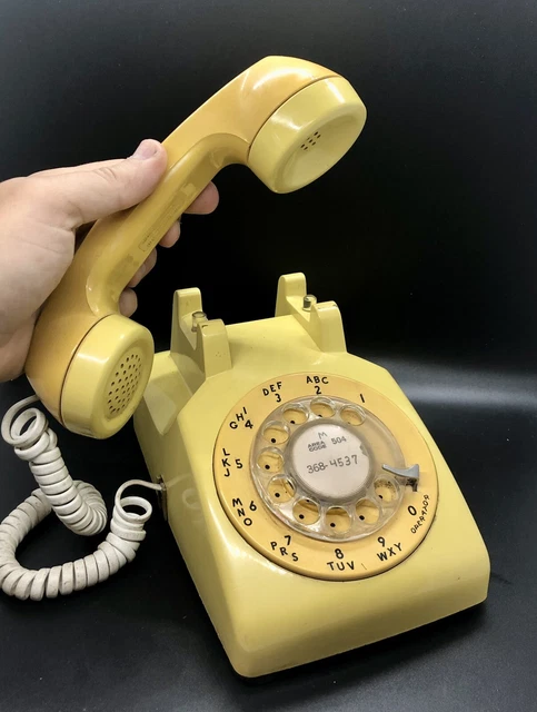 Vintage Bell System Western Electric Rotary Dial Desk Phone Yellow, Model 500 DM