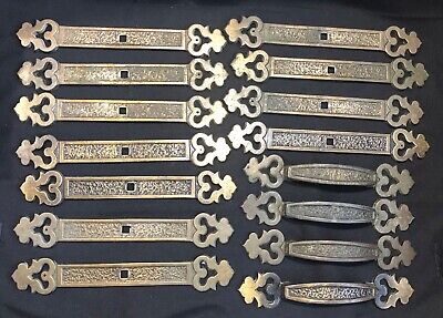 Vintage Brass Tone Drawer/Cabinet Backplates (11) and Pulls (4)