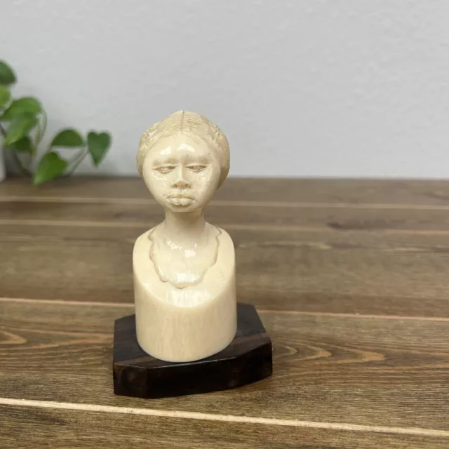 Carved African Woman Female Natural Folk Art Carving Vintage