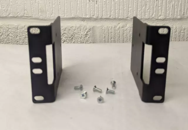 APC Smart UPS SRT 2U 2200 3000 Kit montaggio orecchie su rack 870-15139A