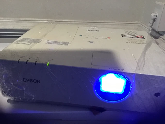 Epson PowerLite 6100i Projector -1063Hours