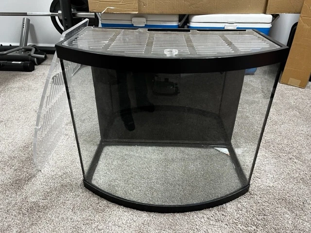 Aqueon Bow Front Glass Aquarium 26 gallon Fish Tank Reef- Local Pick Up Only