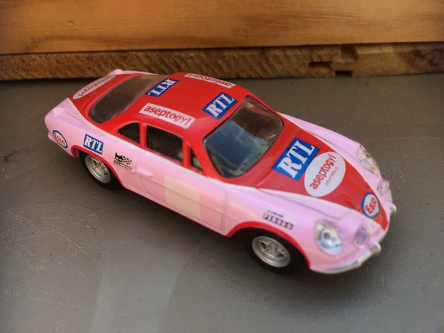 Burago 1/18 - Alpine Renault A110 1600 S Silver