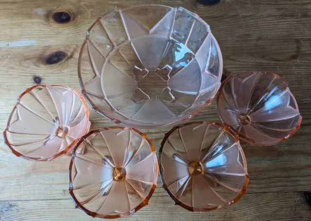 VGC Art Deco 1930s Pink Sowerby Pressed Glass Chevron Trifle/Dessert Set