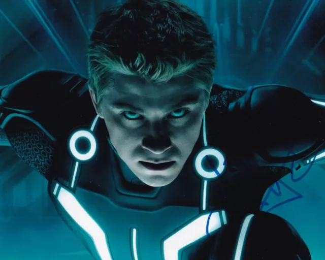 GARRETT HEDLUND signed Autogramm 20x25cm TRON in Person autograph COA